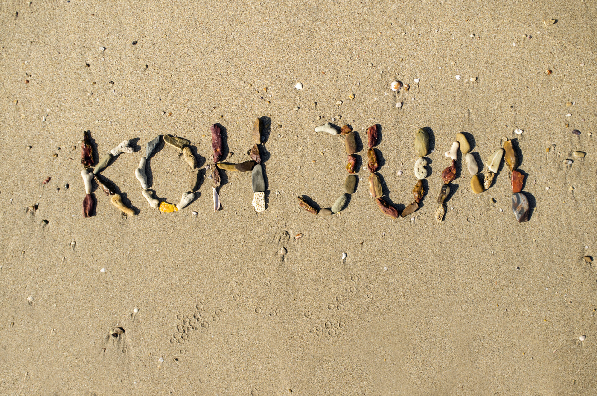 Koh Jum, Thailands ø-paradis skrevet i sand - smukt lokal destination med eksotisk natur og afslappende strande.