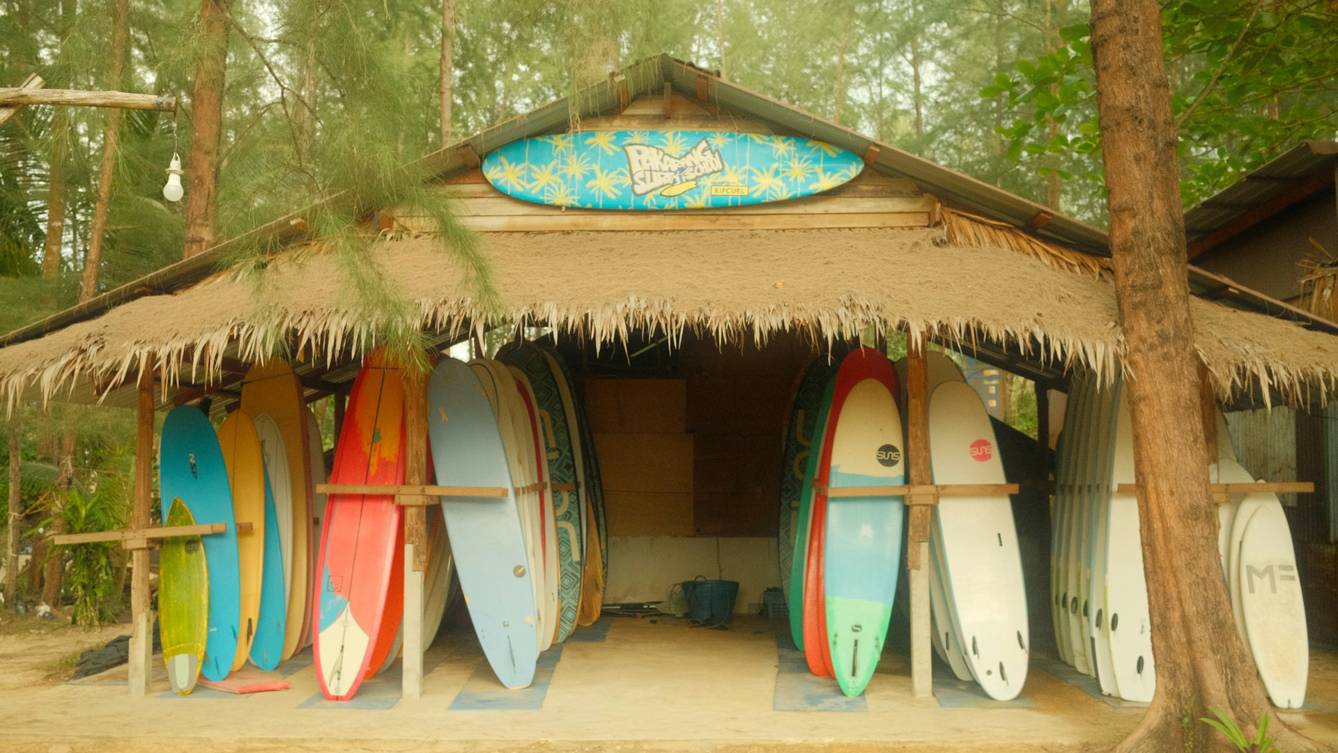 Surf i Khao Lak